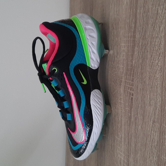 NIKE REACT Kids Alpha Baseball Cleats NWOT - Picture 3 of 4